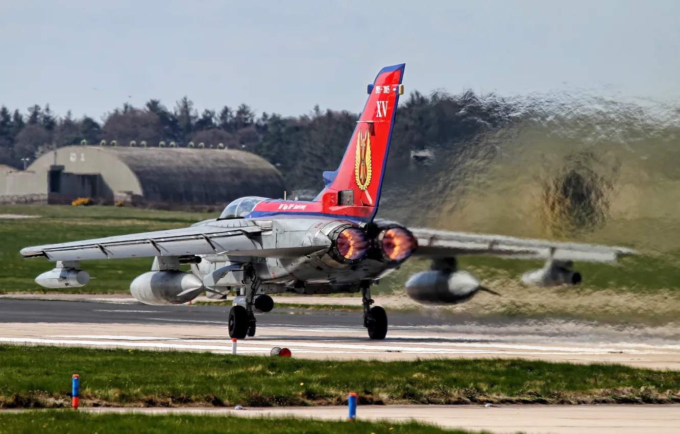 Фото обои истребитель, бомбардировщик, аэродром, Tornado