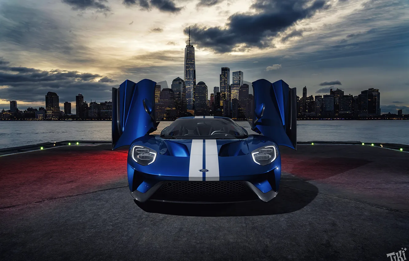 Фото обои city, город, Ford, вечер, двери, суперкар, Ford GT, вид спереди