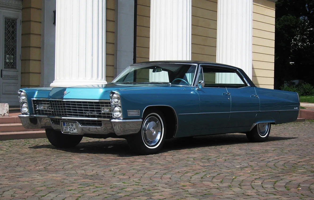 Фото обои синий, Cadillac, колонны, седан, 1967, передок, кадилак, Sedan