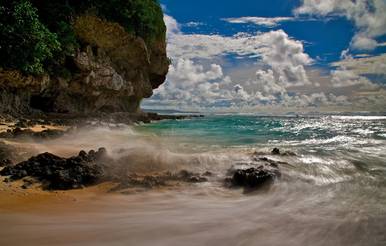 Фото обои море, волны, пляж, камни, скалы