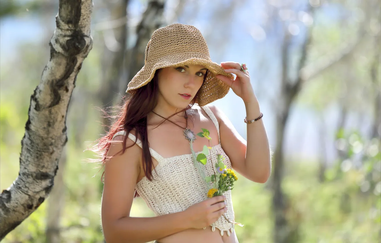 Фото обои forest, hat, model, brunette, photoshoot, posing, hot babe, beautiful face