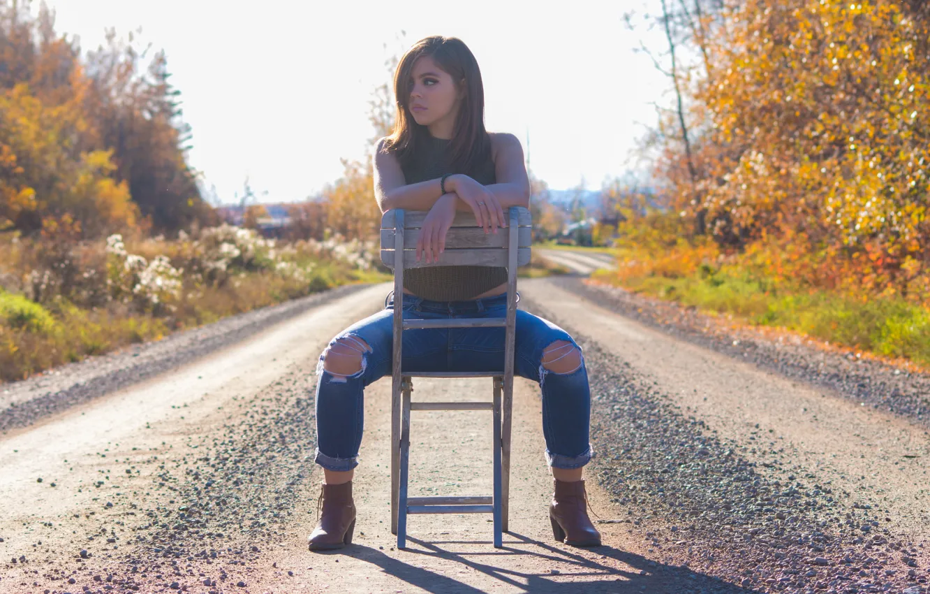Фото обои дорога, стул, сидит, Model, Teen, Emily Graceanna