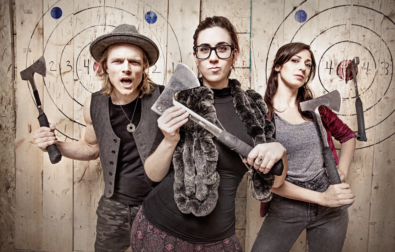 Фото обои Canadian, Bad Axe Throwing, Successful, Business Model
