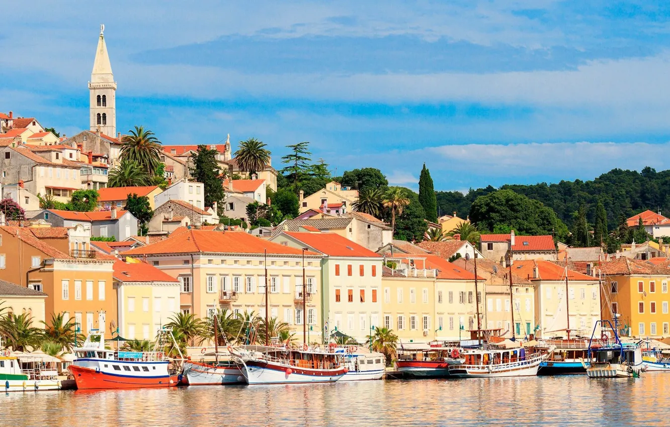 Фото обои море, город, пристань, дома, корабли, набережная, Хорватия, Mali Losinj