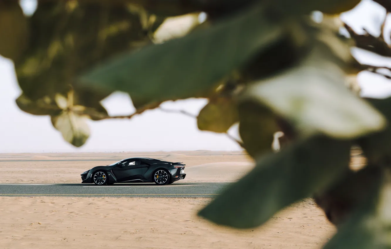 Фото обои песок, листья, спорткар, sportcar