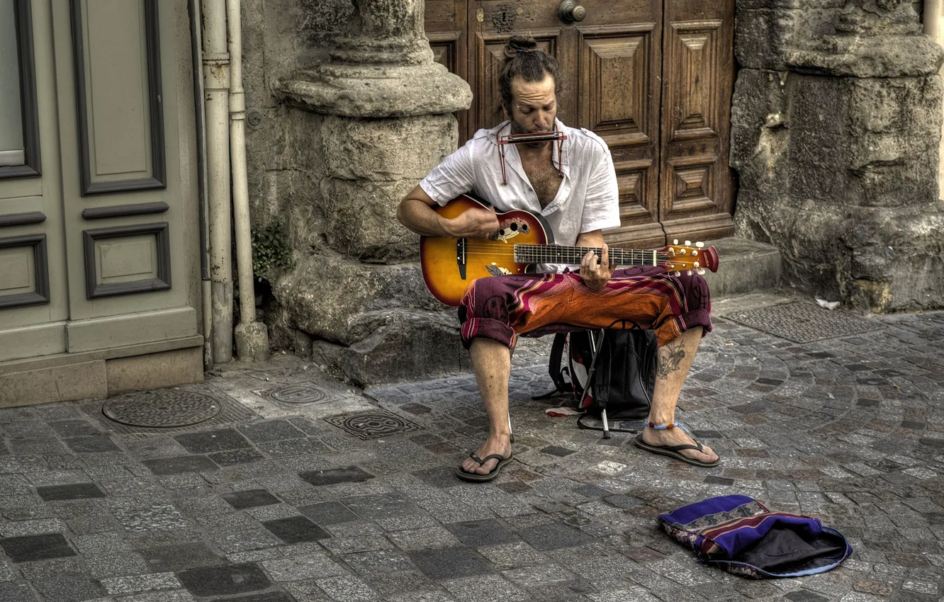 Фото обои улица, гитара, музыкант