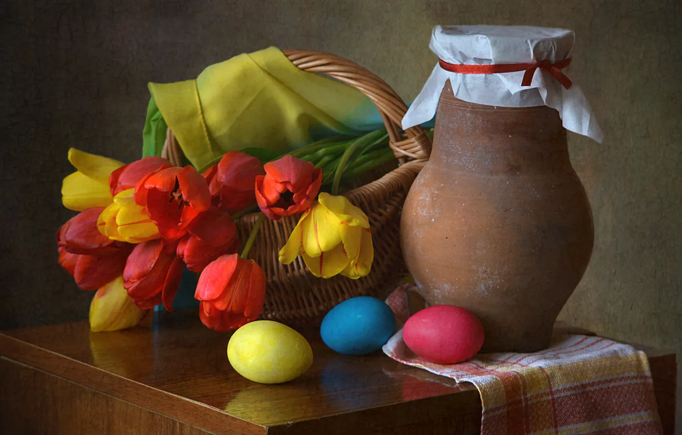 Фото обои цветы, корзина, Пасха, тюльпаны, кувшин, натюрморт, яйца крашенные, драпировка