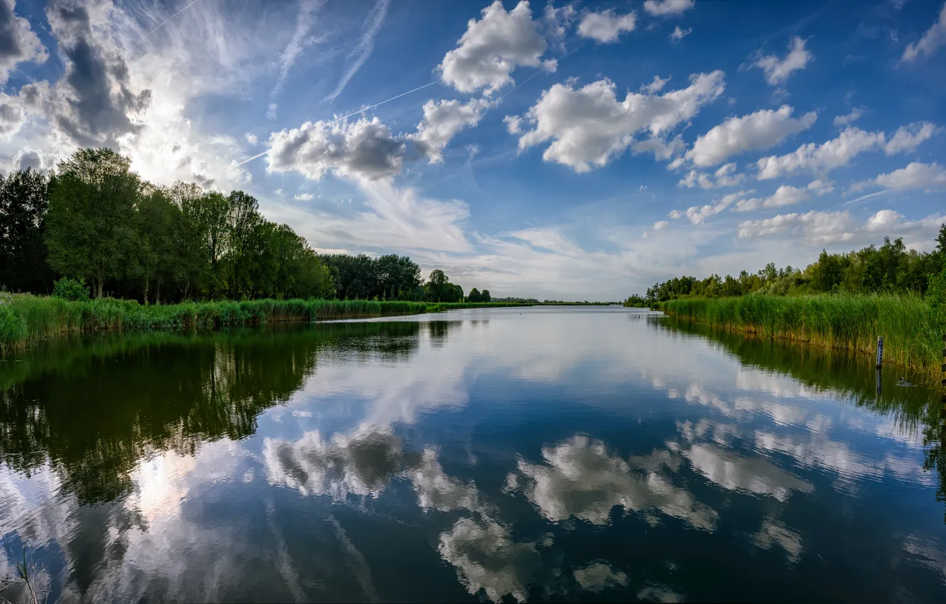 Фото обои лето, облака, отражение, река