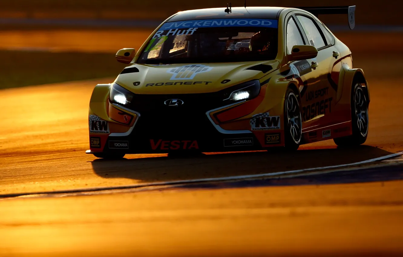 Фото обои Закат, Фары, Lada, WTCC, Vesta, Rob Haff