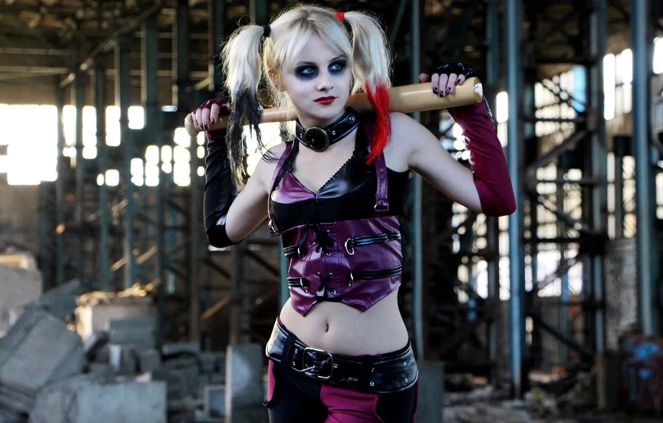 Фото обои взгляд, косплей, bat, Харли Квинн, cosplay, бита, Harley Quinn