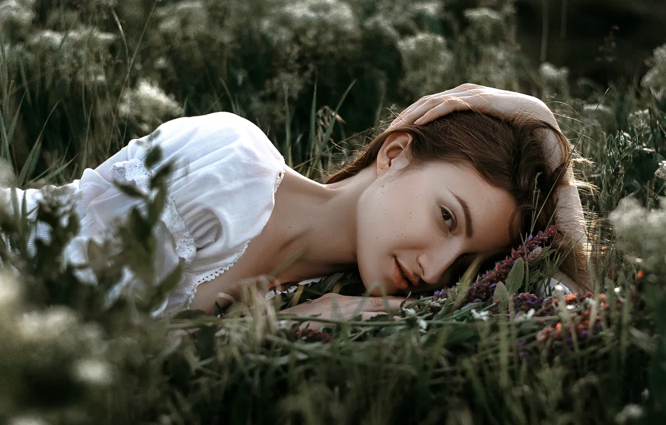 Фото обои лето, трава, девушка, отдых, Даша, Dima Begma