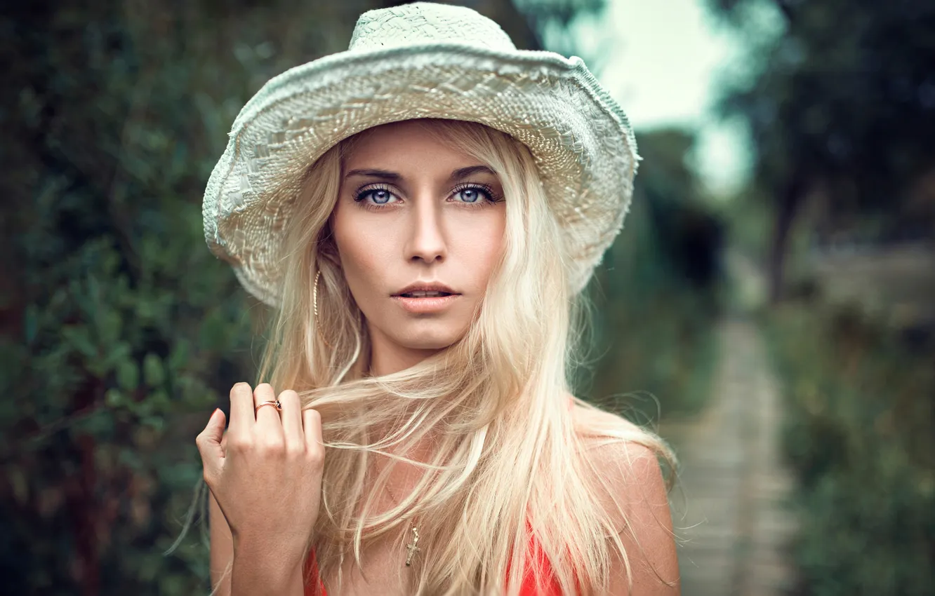 Фото обои взгляд, шляпка, Kim, Lods Franck