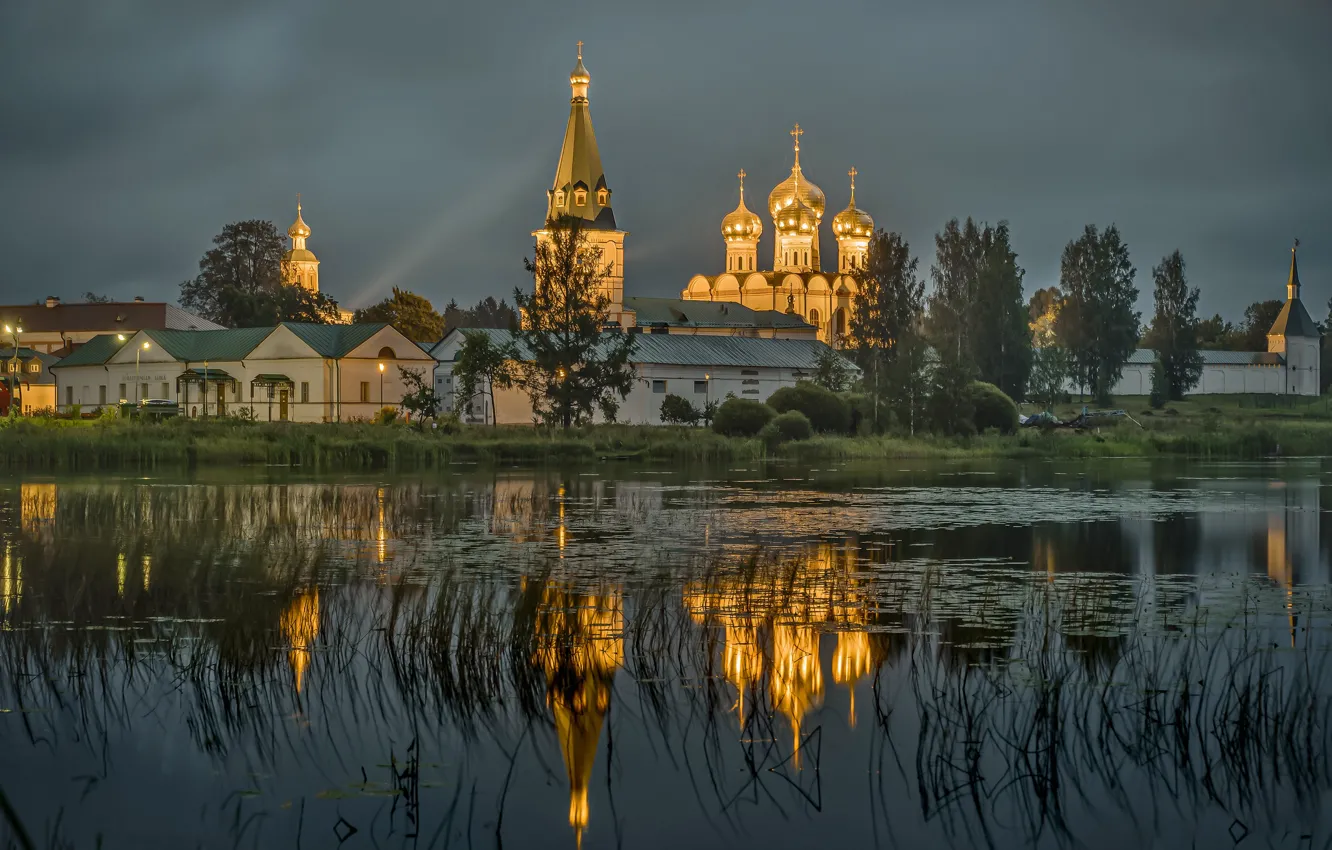 Фото обои пейзаж, озеро, рассвет, Валдай, Иверский монастырь, Вячеслав Бирюков, Бирюков Вячеслав