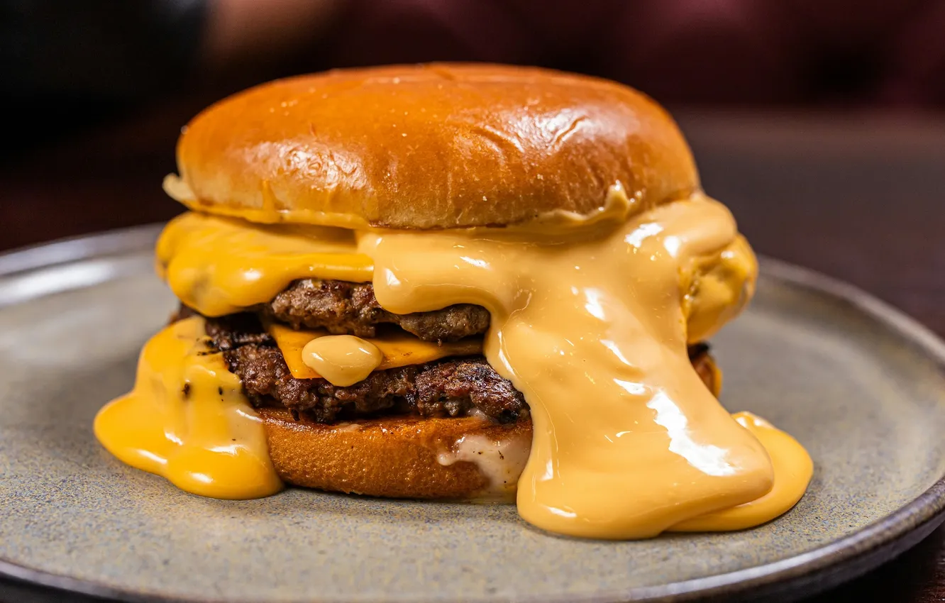 Фото обои food, plates, cheese, meat, closeup, melted, Burgers, buns (food)