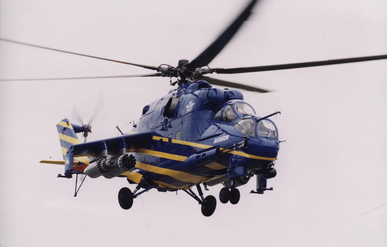 Фото обои небо, синий, лопасти, helicopter, Вертолёт, ми 24