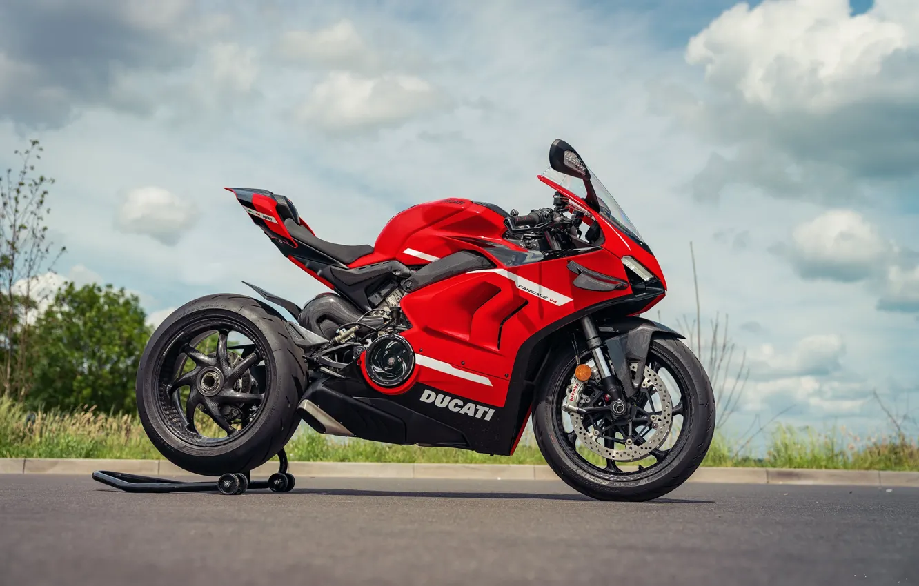 Фото обои Red, Ducati, Panigale V4