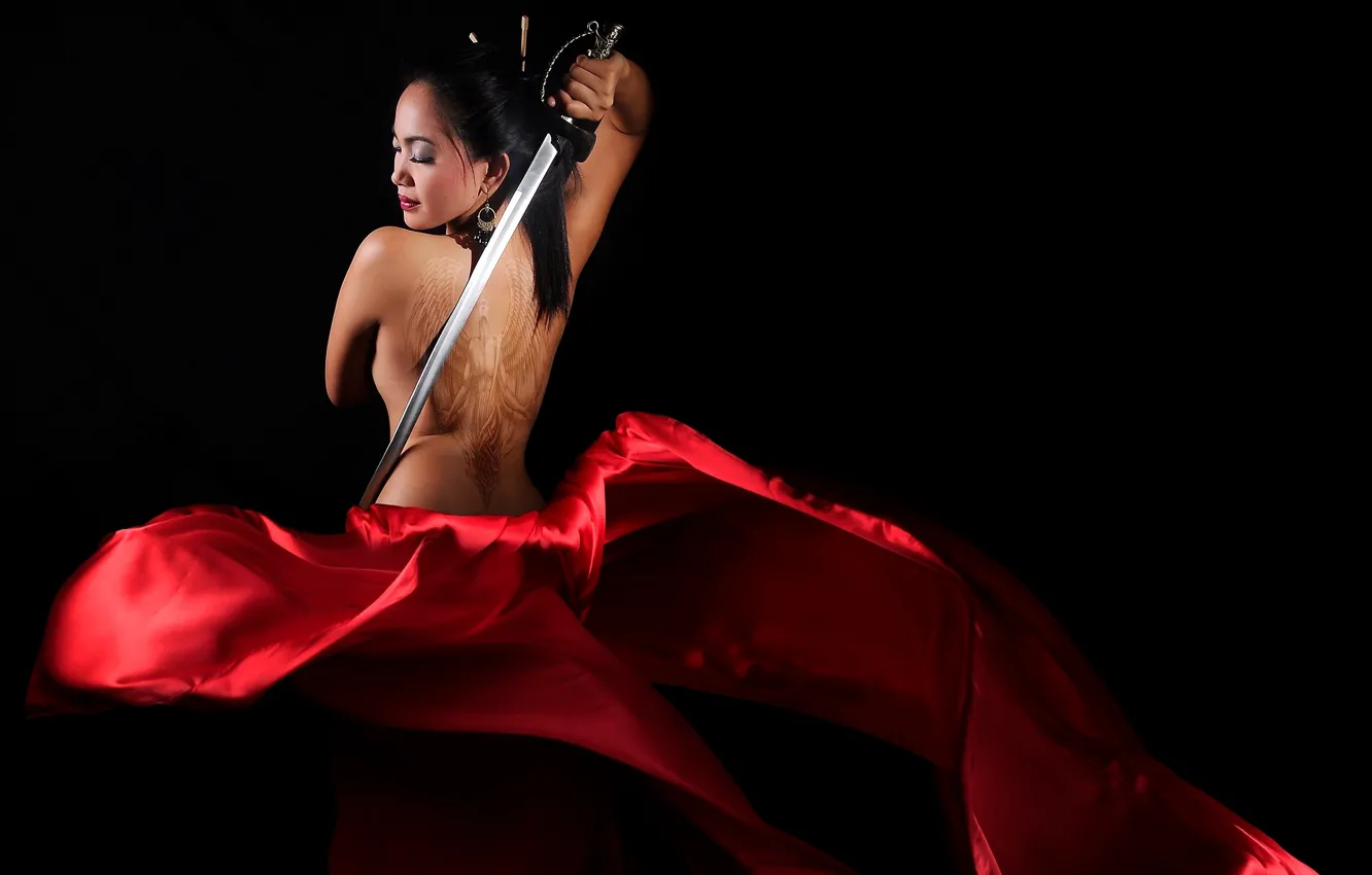 Фото обои девушка, меч, брюнетка, азиатка, красное платье