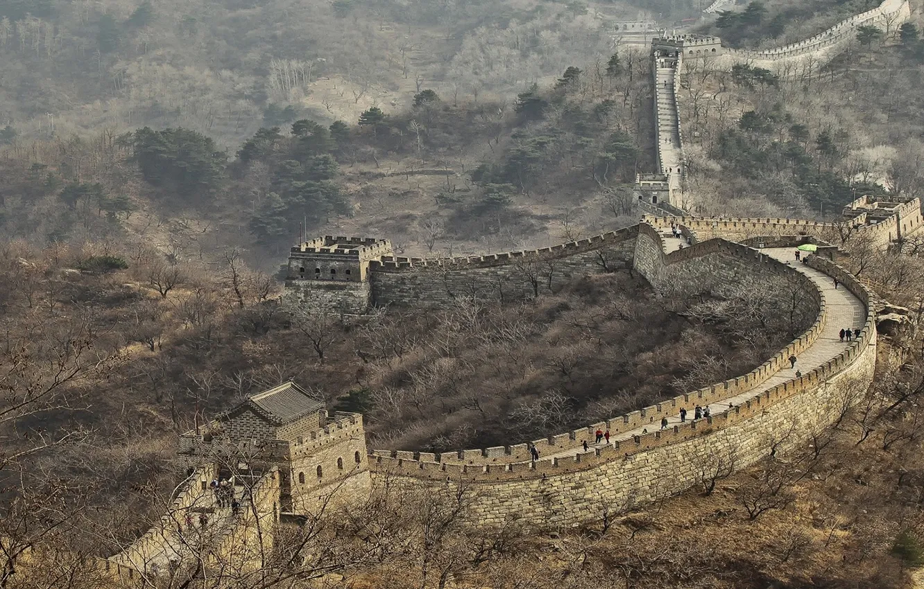 Фото обои деревья, горы, башня, Китай, великая китайская стена