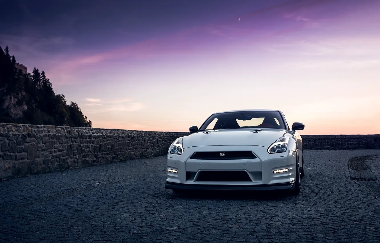 Фото обои GTR, Moon, Nissan, Sky, Front, Mountain, Lights, White