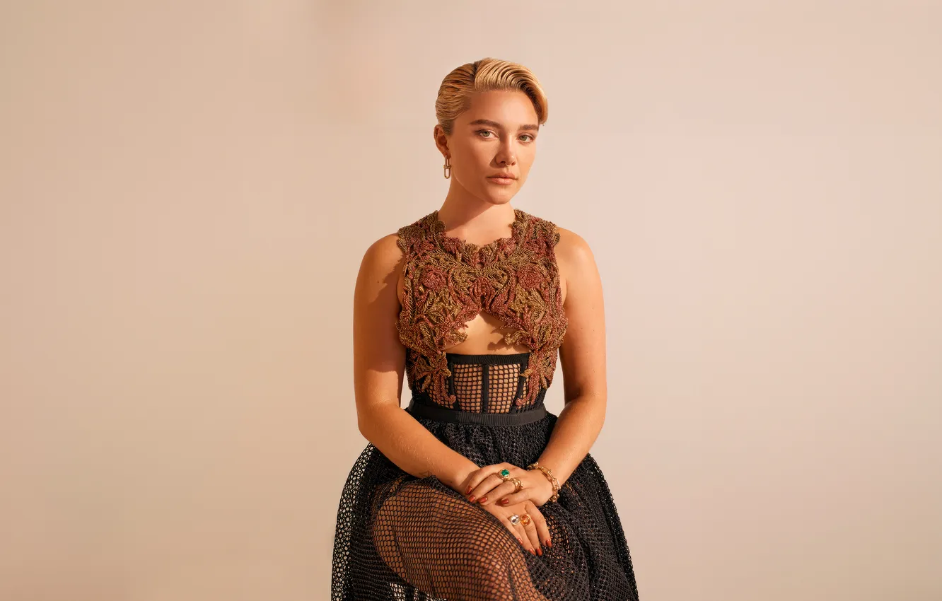 Фото обои Photoshoot, Harper's Bazaar, Florence Pugh