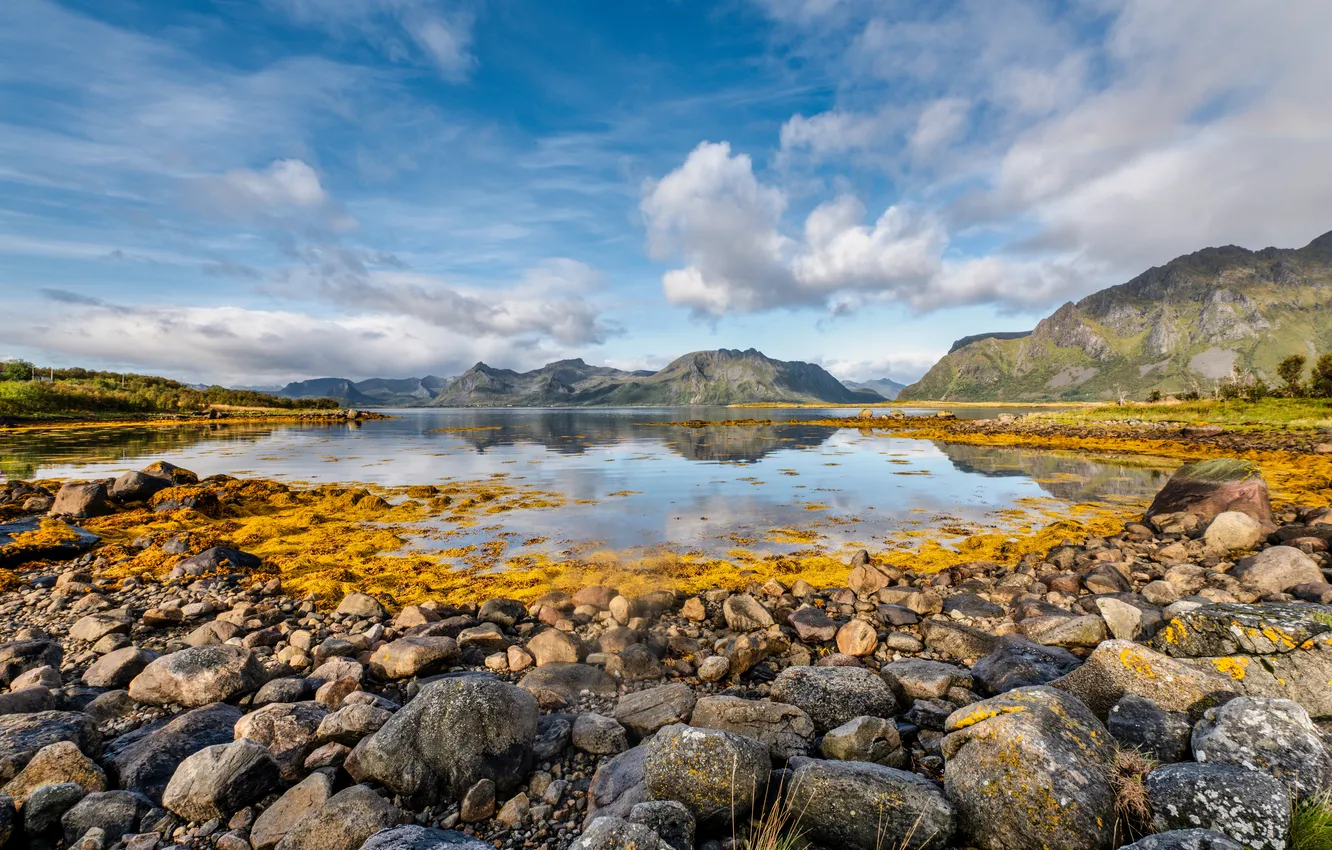 Фото обои Природа, Облака, Горы, Камни, Норвегия, Лофотенские острова, Озеро Kabelvåg