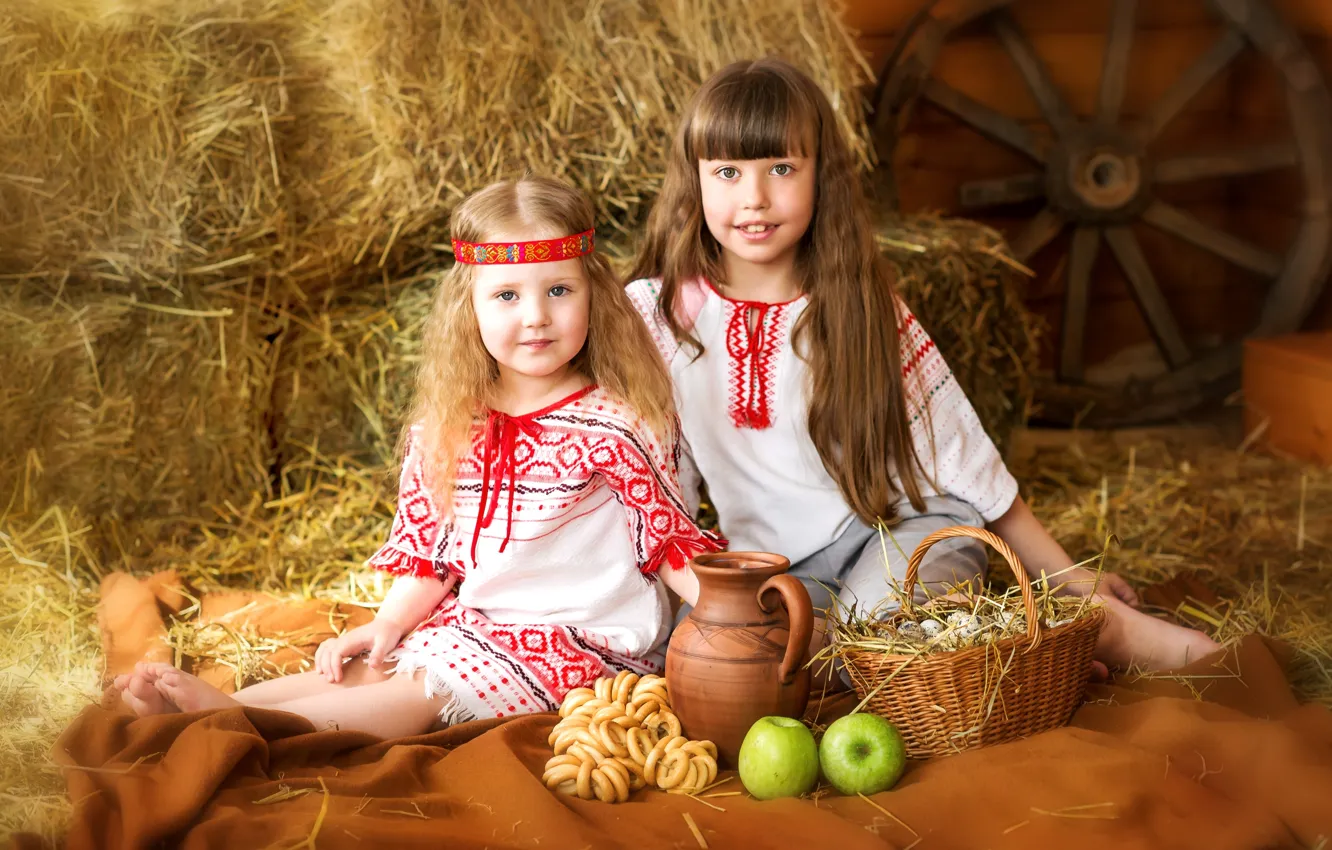 Фото обои лето, детство, корзина, волосы, яблоки, девочки, яйца, колесо