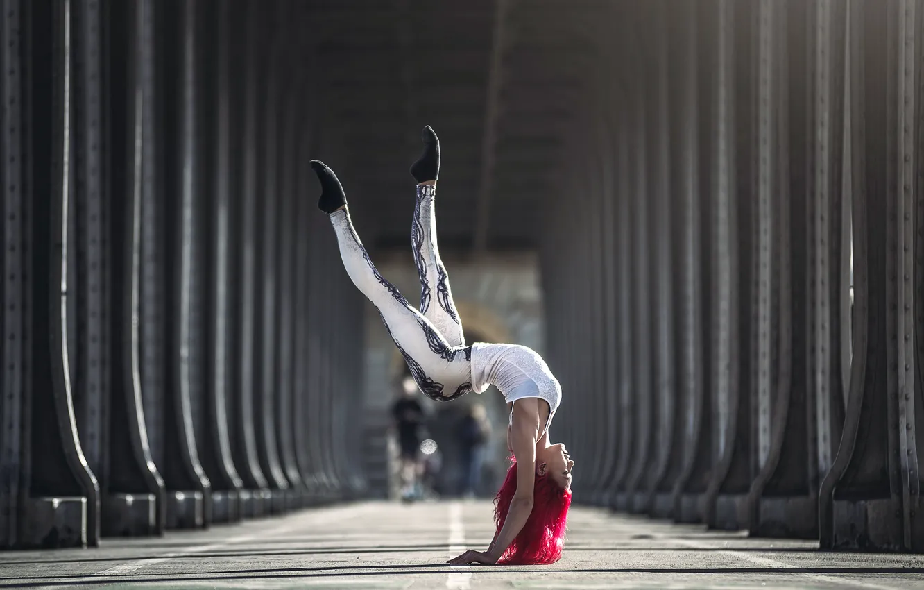 Фото обои грация, гимнастка, Quincy Azzario