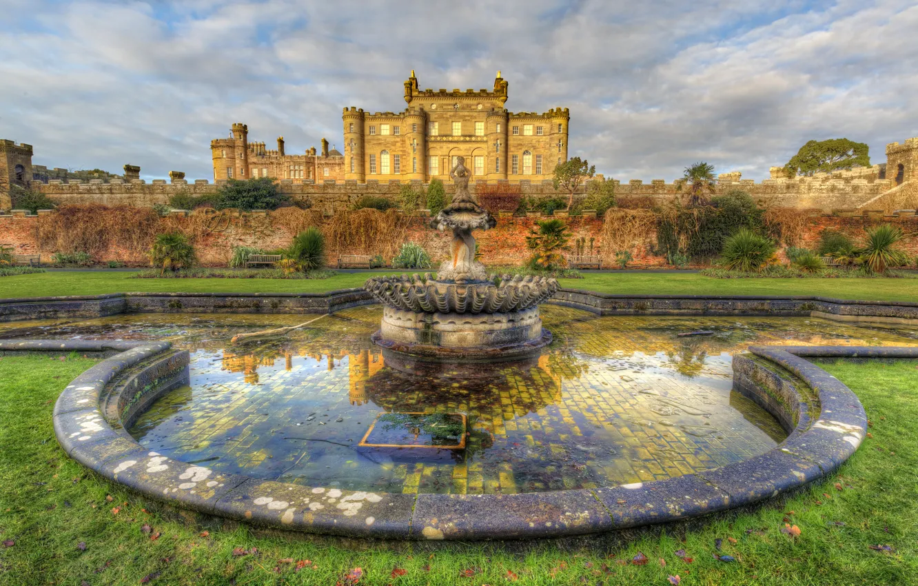 Фото обои дизайн, замок, газон, стены, Шотландия, фонтан, скамейки, Culzean Castle