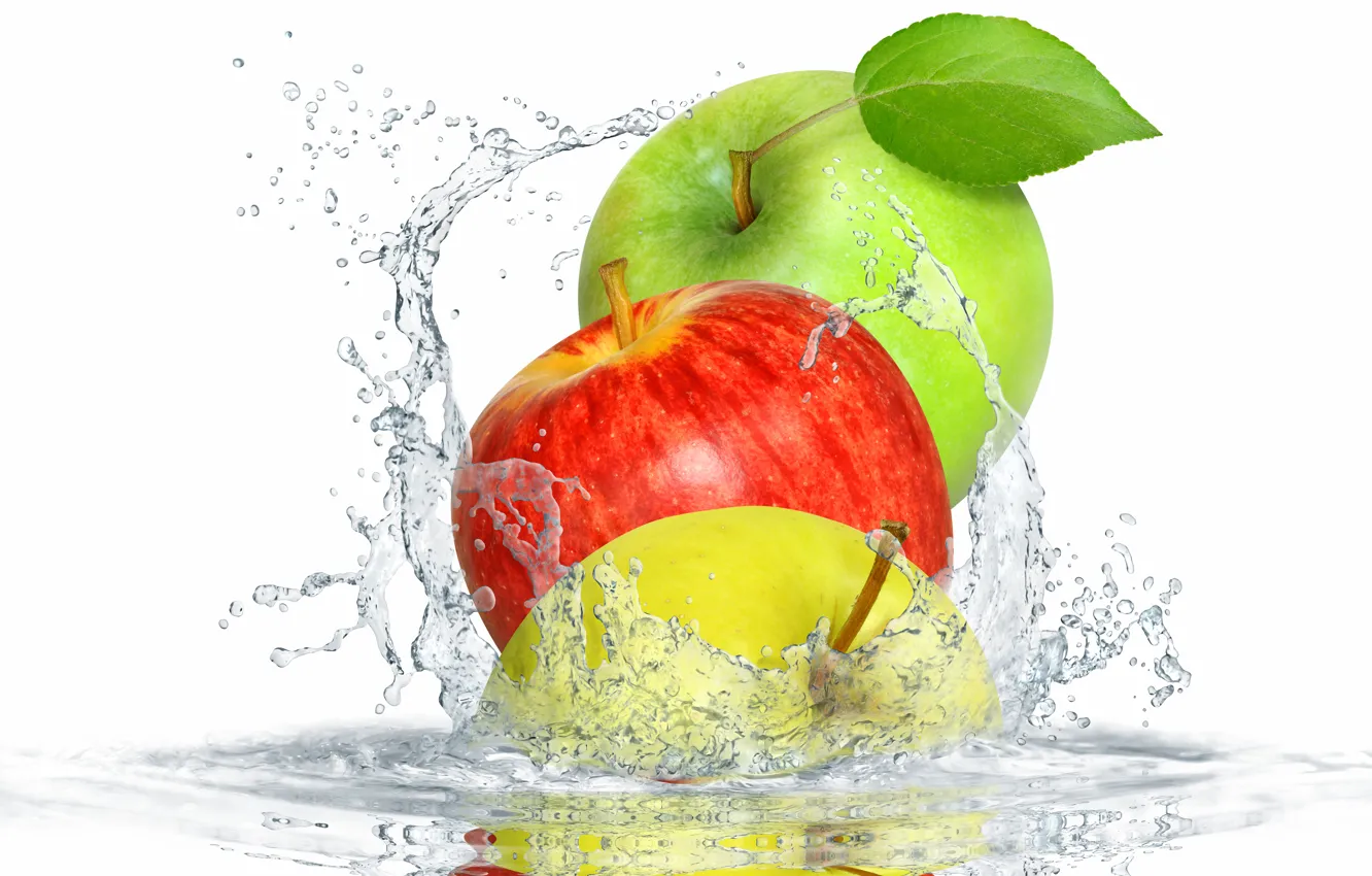 Фото обои вода, брызги, яблоки