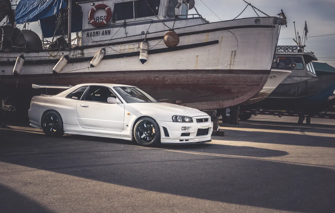 Фото обои Nissan, skyline, White, R35, Ships, GT