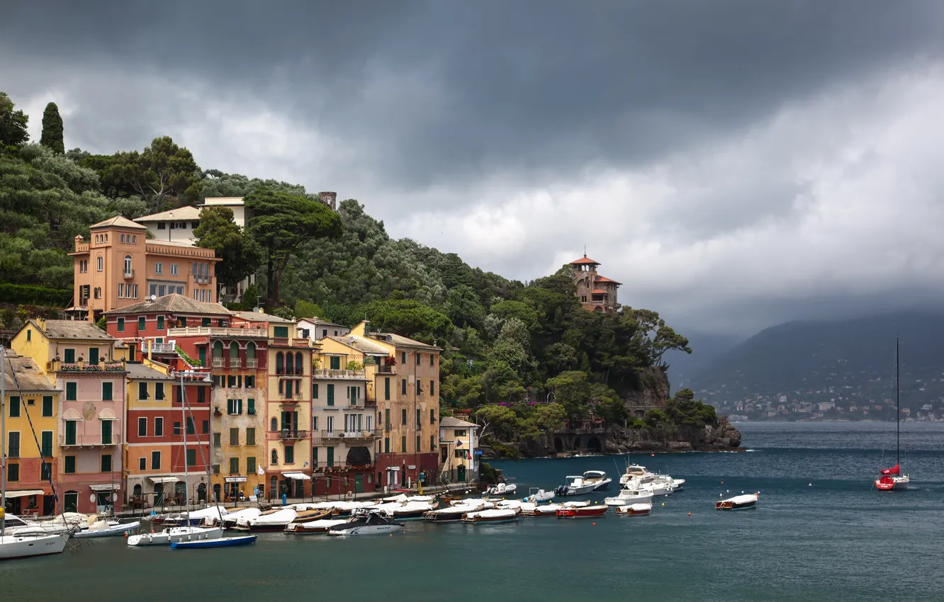 Фото обои тучи, город, фото, побережье, дома, Италия, Portofino