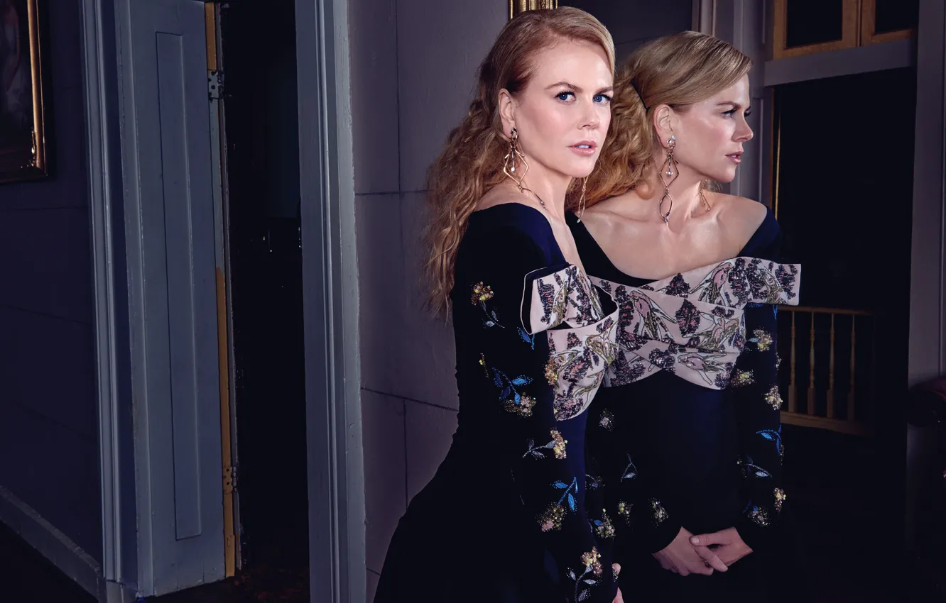 Фото обои отражение, макияж, платье, актриса, зеркало, прическа, блондинка, Nicole Kidman