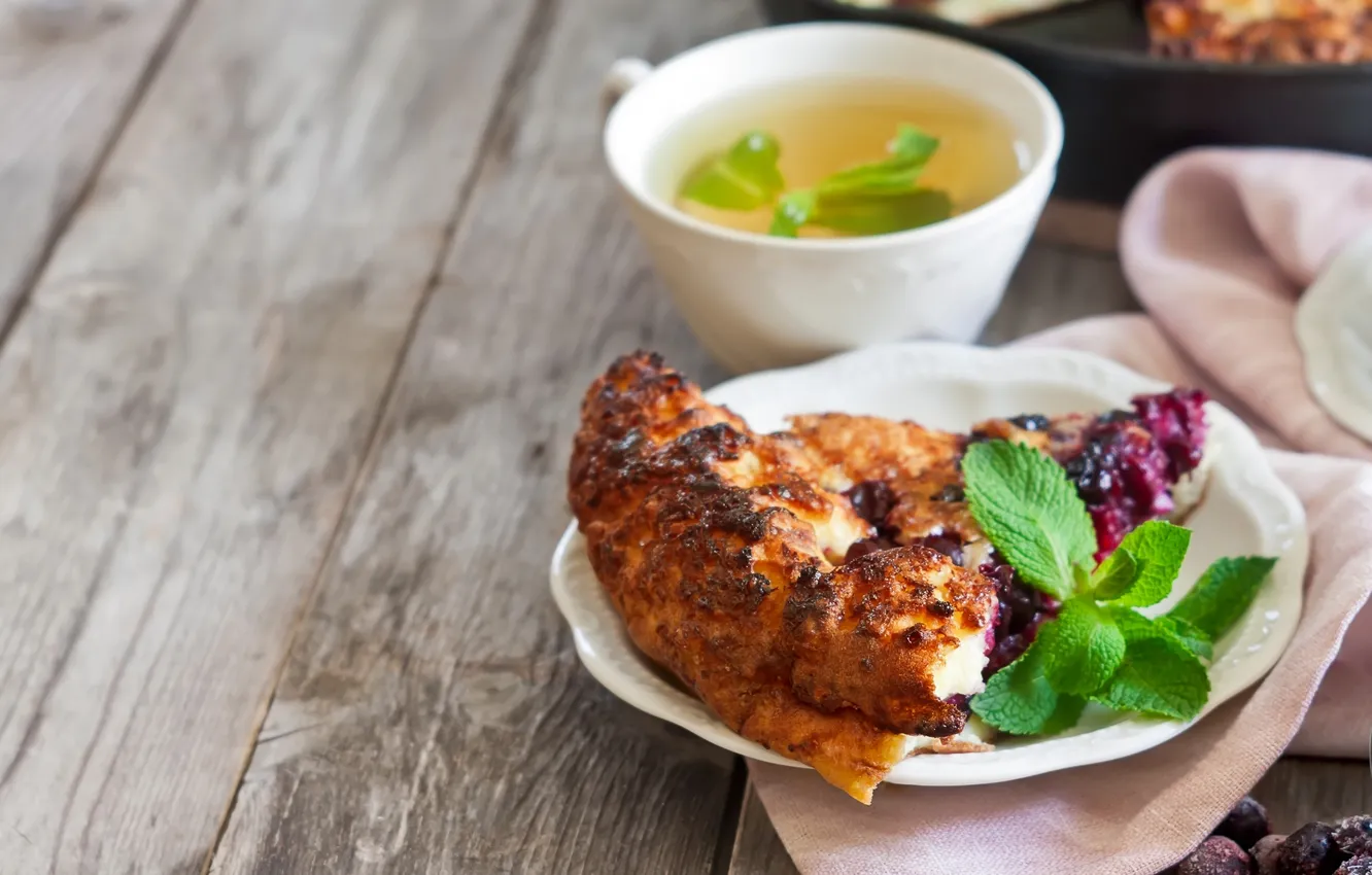 Фото обои чай, пирог, мята, смородина