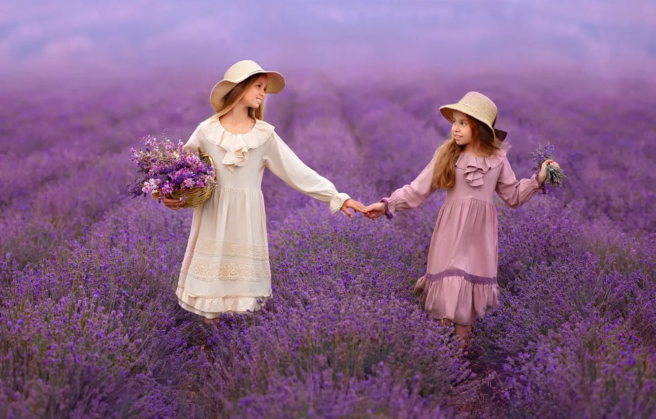 Фото обои цветы, девочки, дружба, лаванда