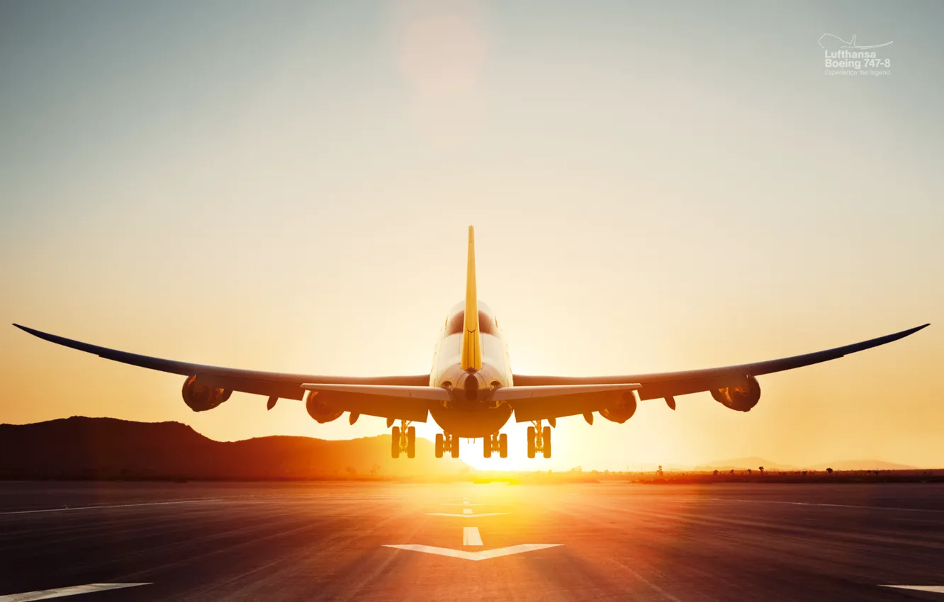 Фото обои Рассвет, Взлёт, Lufthansa, Boeing 747-8