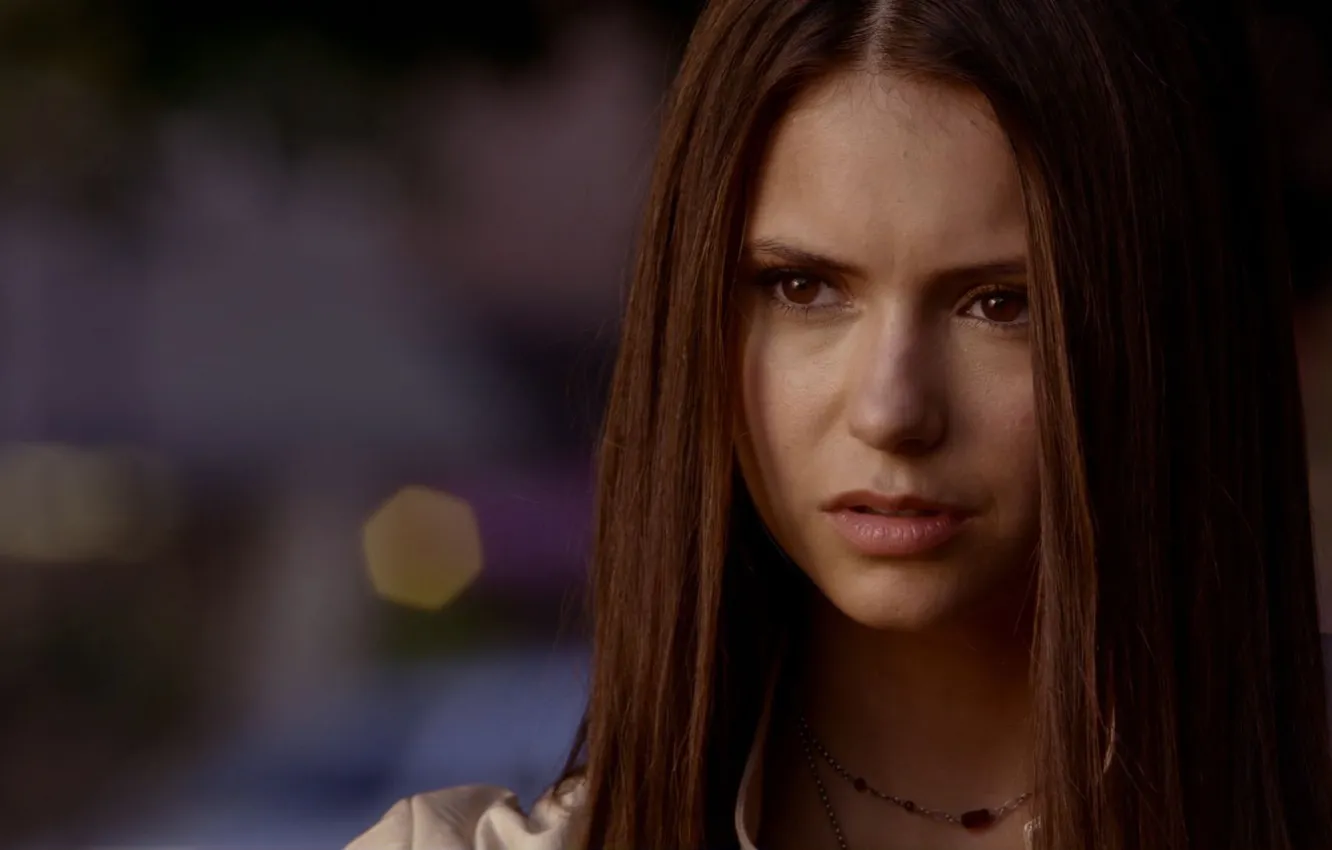 Фото обои Nina Dobrev, Нина Добрев, The Vampire Diaries, Дневники вампира, Elena Gilbert