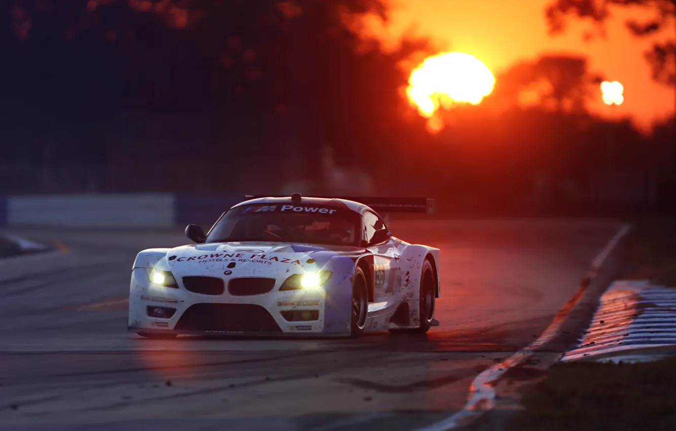 Фото обои Le Mans, BMW, Race, Glow, Sunset, White, Team, Performance