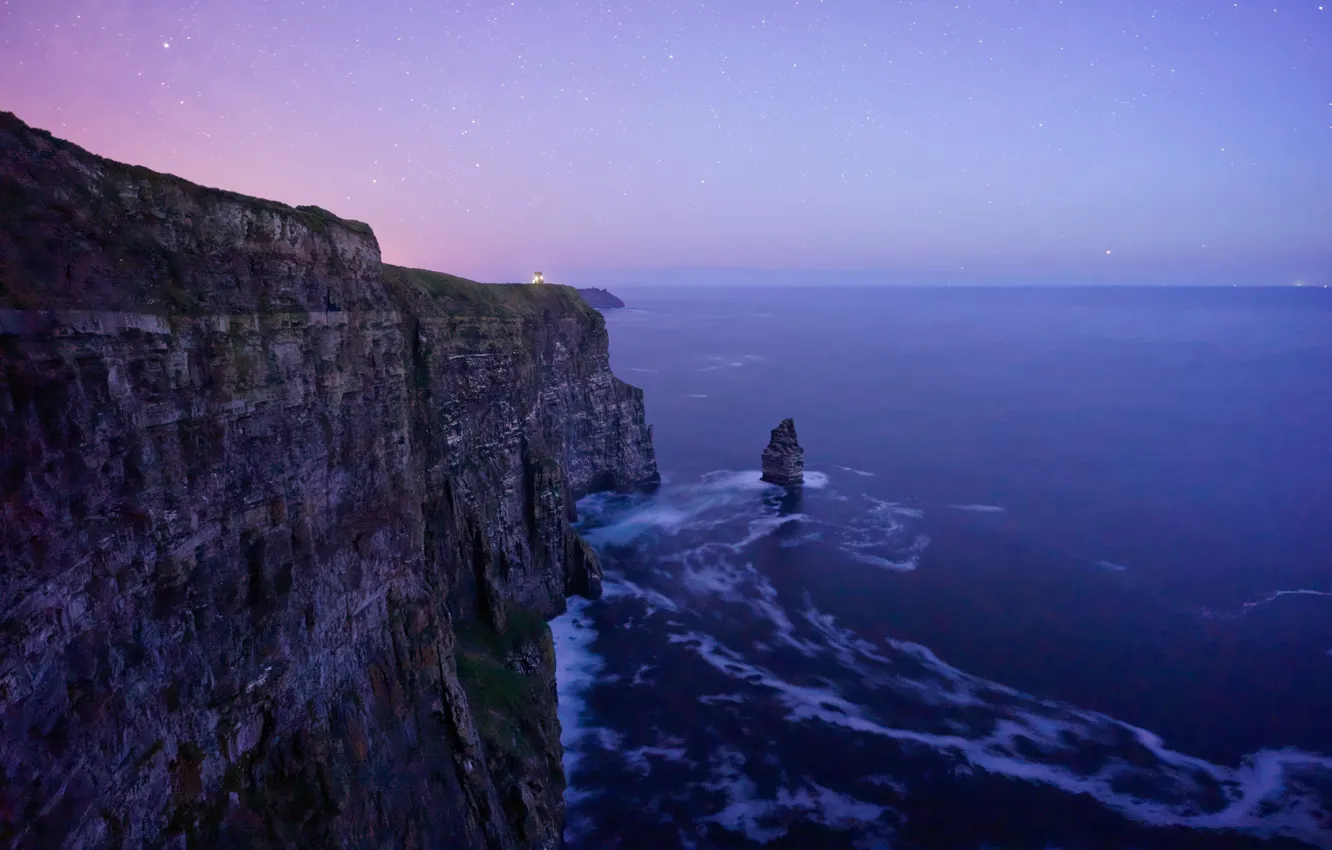 Фото обои небо, вода, звезды, закат, океан, скалы, вечер, Ирландия
