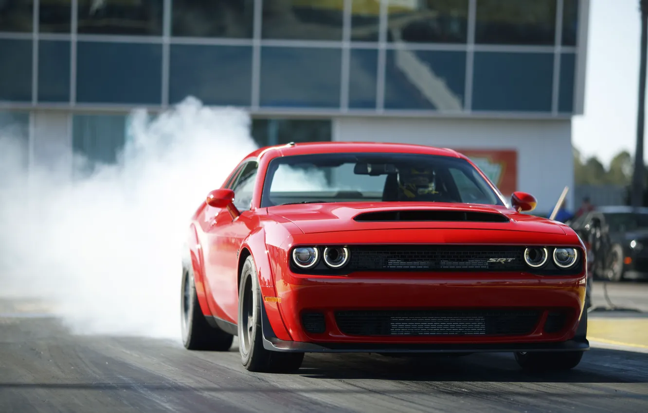 Фото обои Challenger, Red, sportcar, smoke, race, speed, musclecar, track