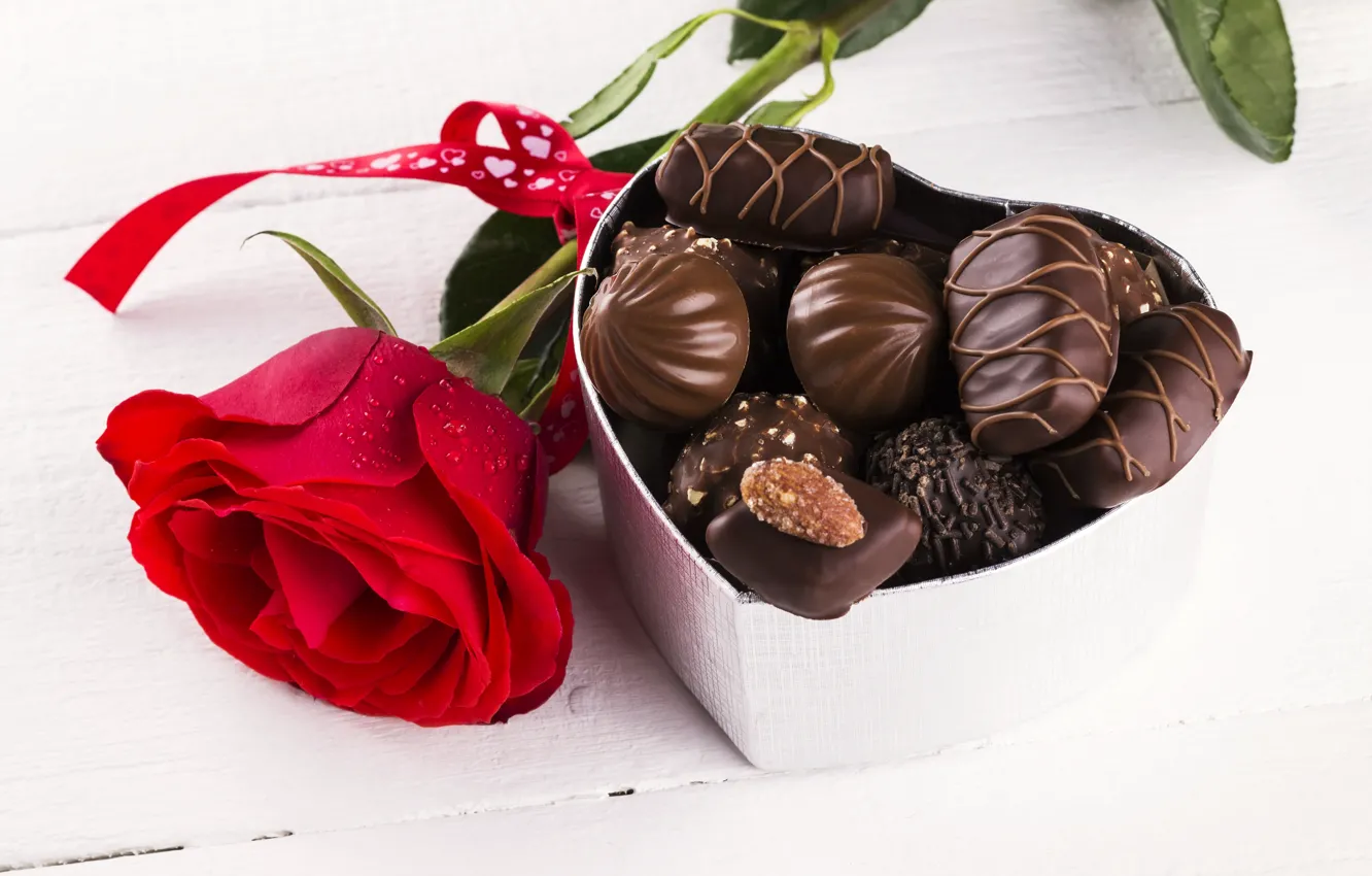 Фото обои коробка, роза, конфеты, День Святого Валентина
