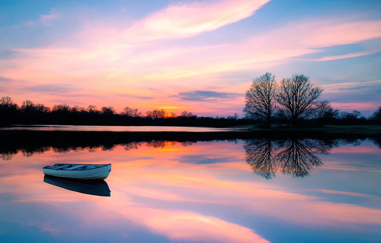 Фото обои закат, отражение, лодка