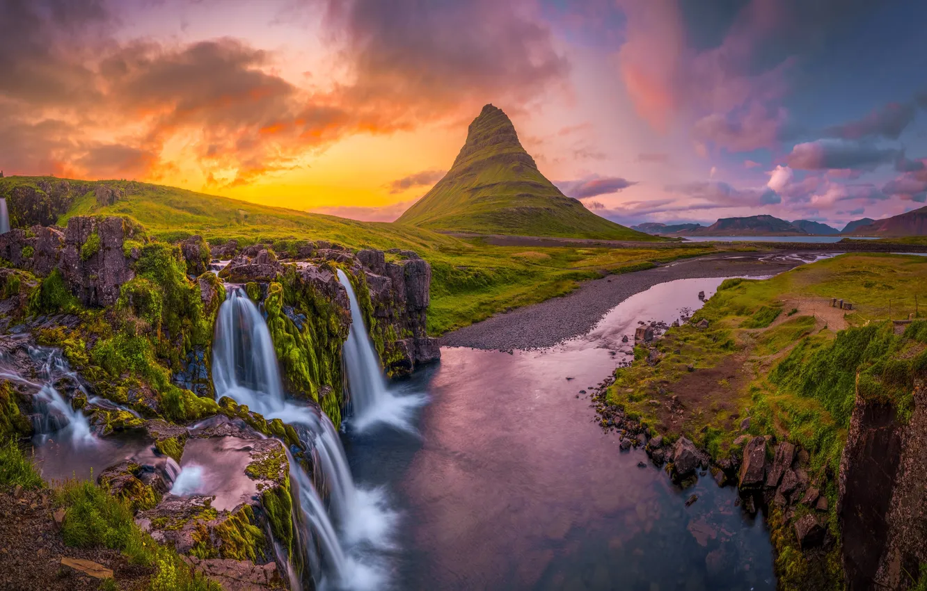 Фото обои Iceland, Kirkjufell, Snæfellsnes