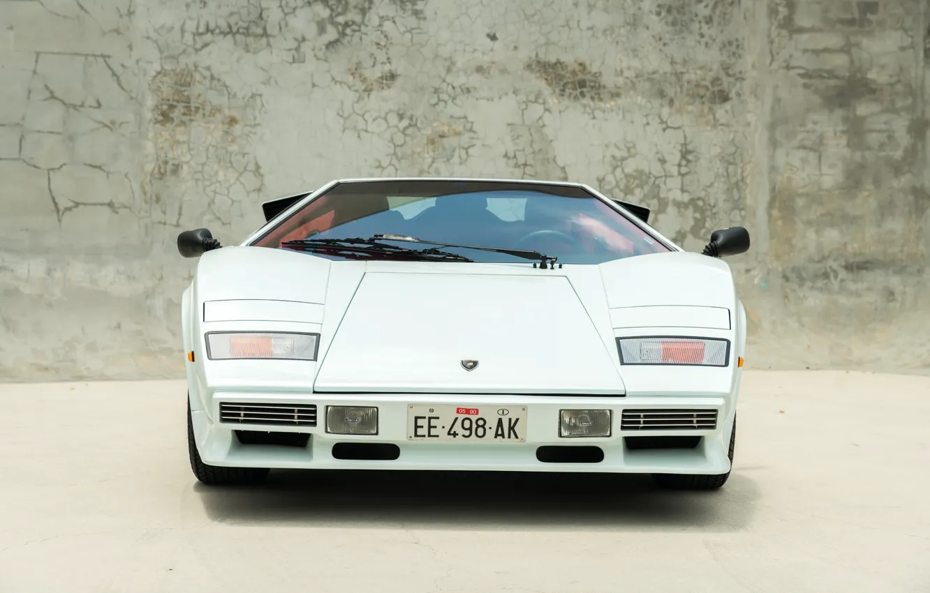 Фото обои Lamborghini, white, supercar, Countach, Lamborghini Countach 5000QV, front view