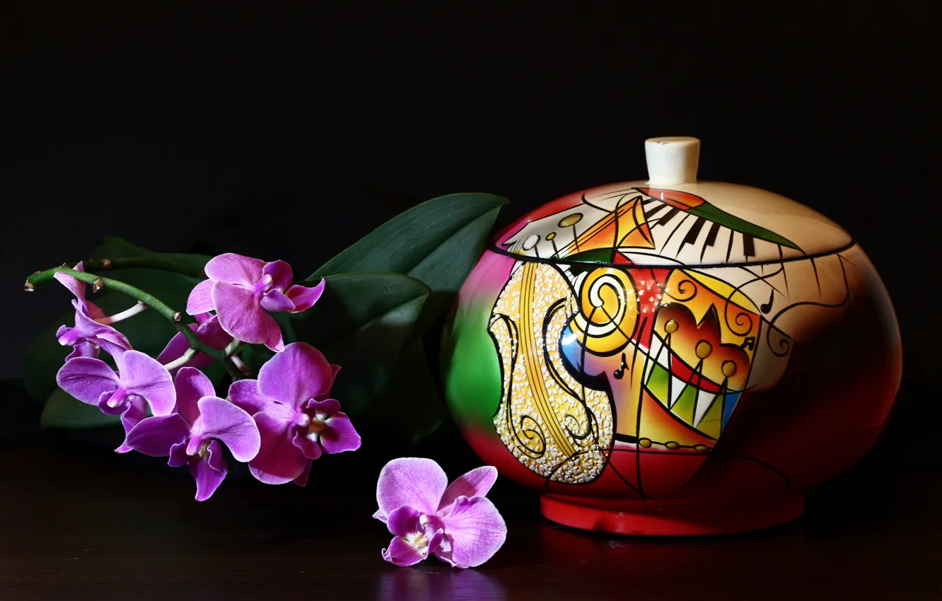 Фото обои цветы, рисунок, ветка, ваза, натюрморт, орхидея
