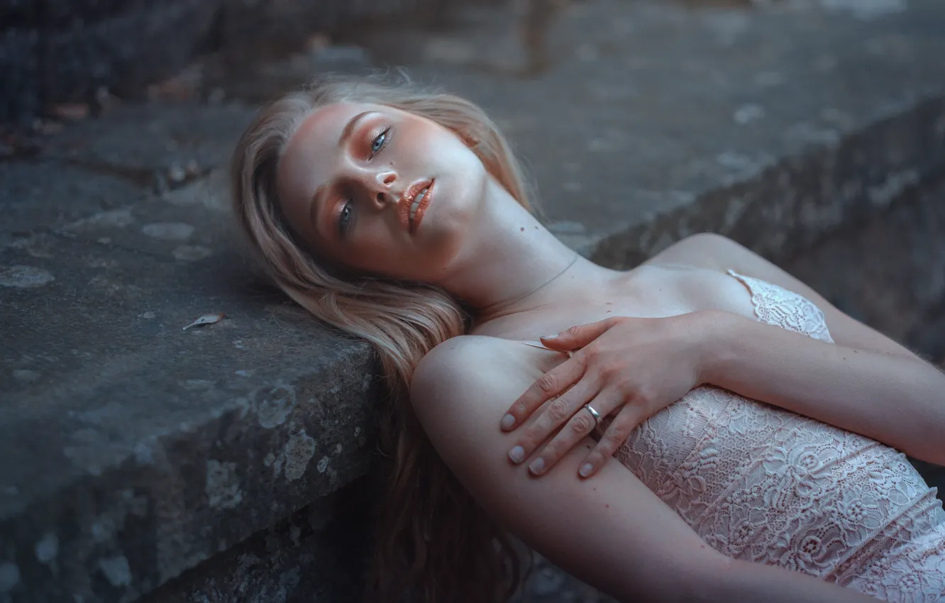 Фото обои взгляд, лицо, модель, волосы, Emma