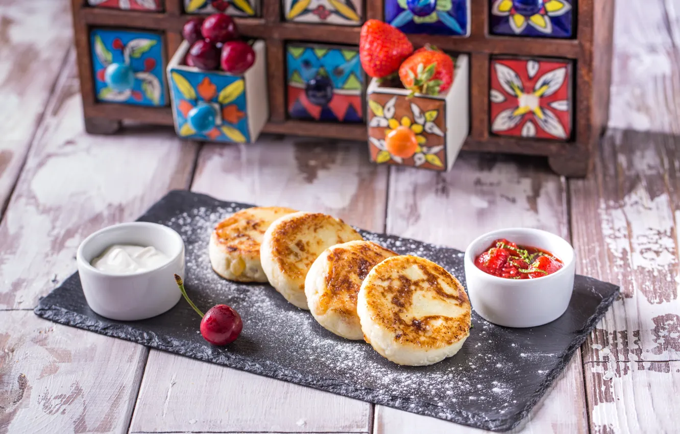 Фото обои вишня, клубника, сметана, сірники