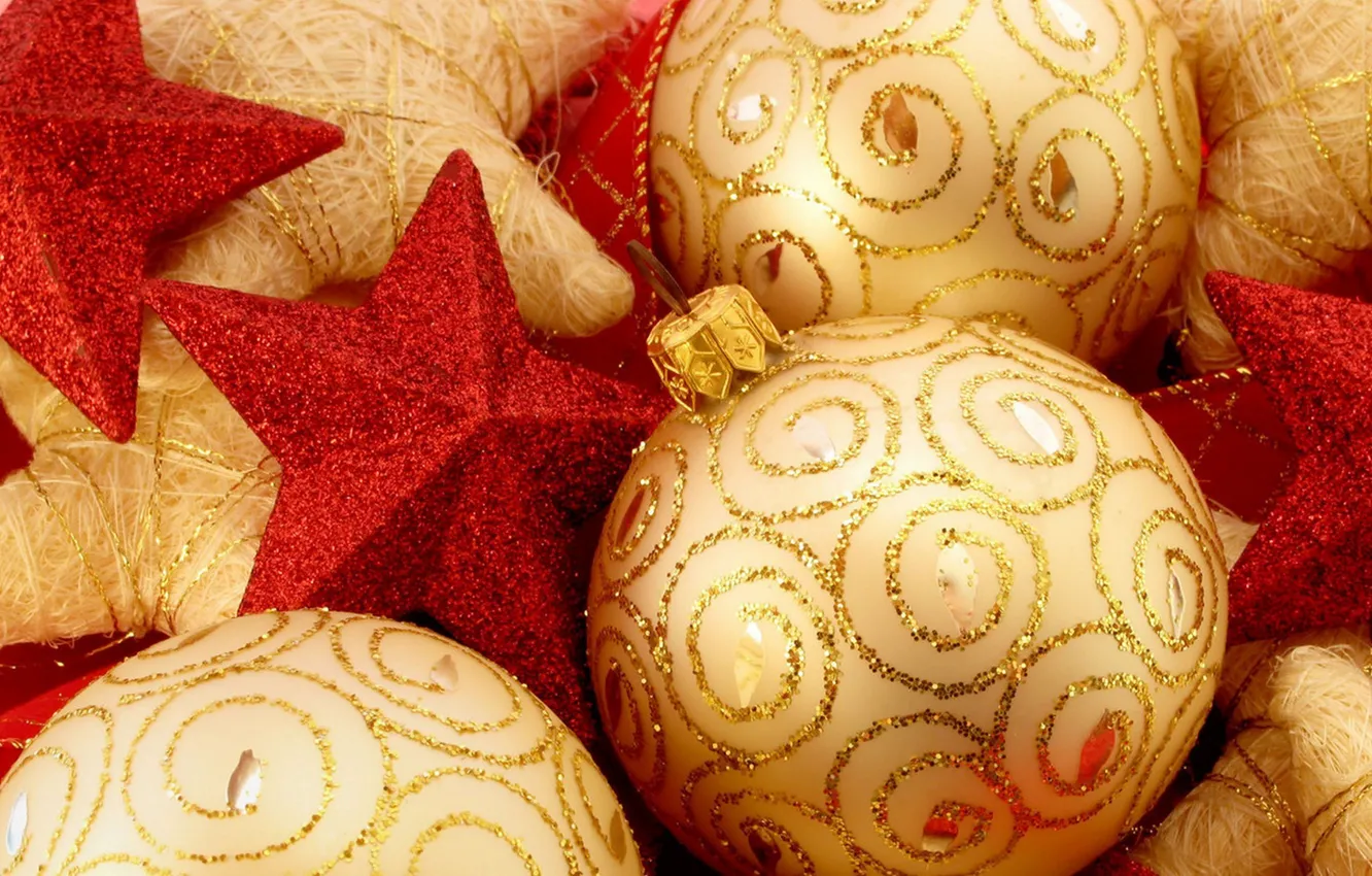 Фото обои украшения, шары, блестки, Новый Год, красные, звездочки, золотые
