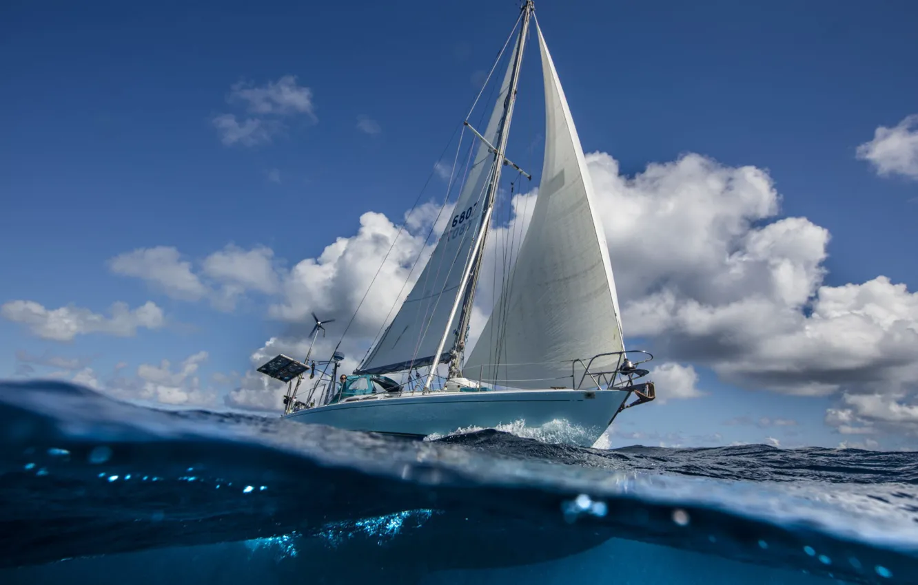 Фото обои море, небо, тучи, ветер, яхта, паруса, плавание, cruising
