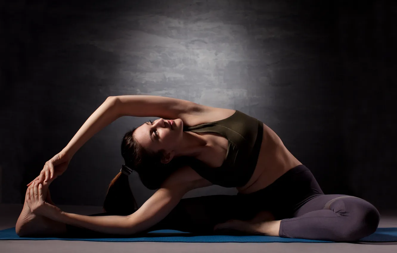Фото обои pose, yoga, stretching, sportswear