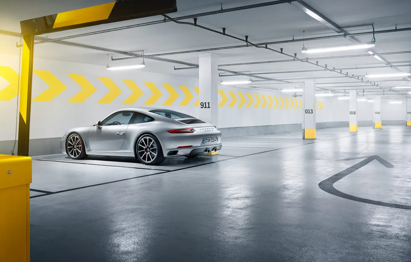 Фото обои 911, Porsche, Parking, Supercar, Silver, Rear, Carrera S, Ligth